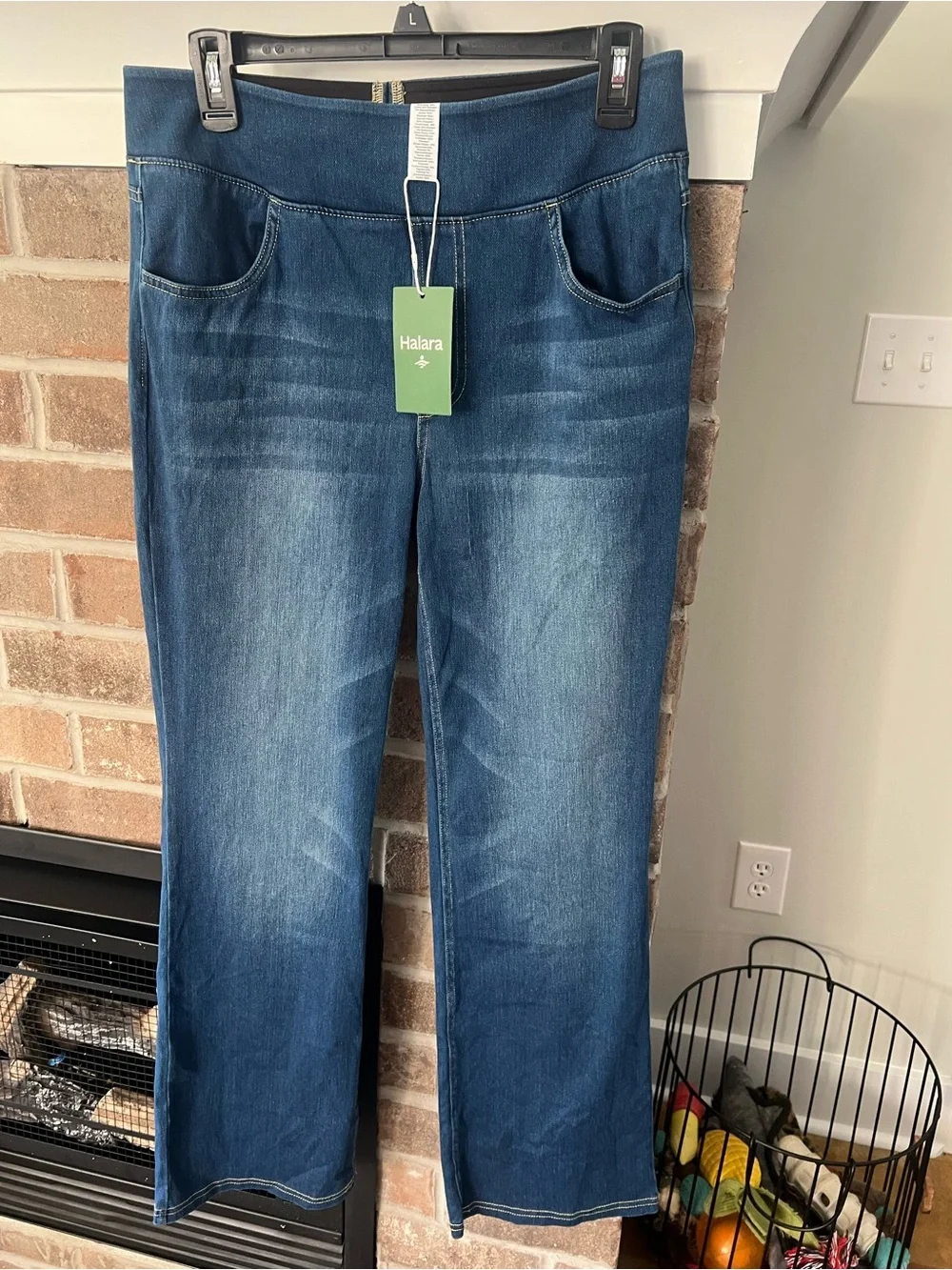 HALARA Women's Dark Blue Wide-Leg Pull-On Jeans - Picture 1 of 3